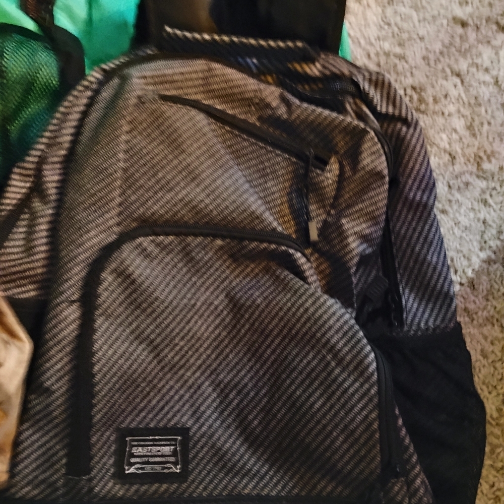 Backpacks - Picture 2 of 5
